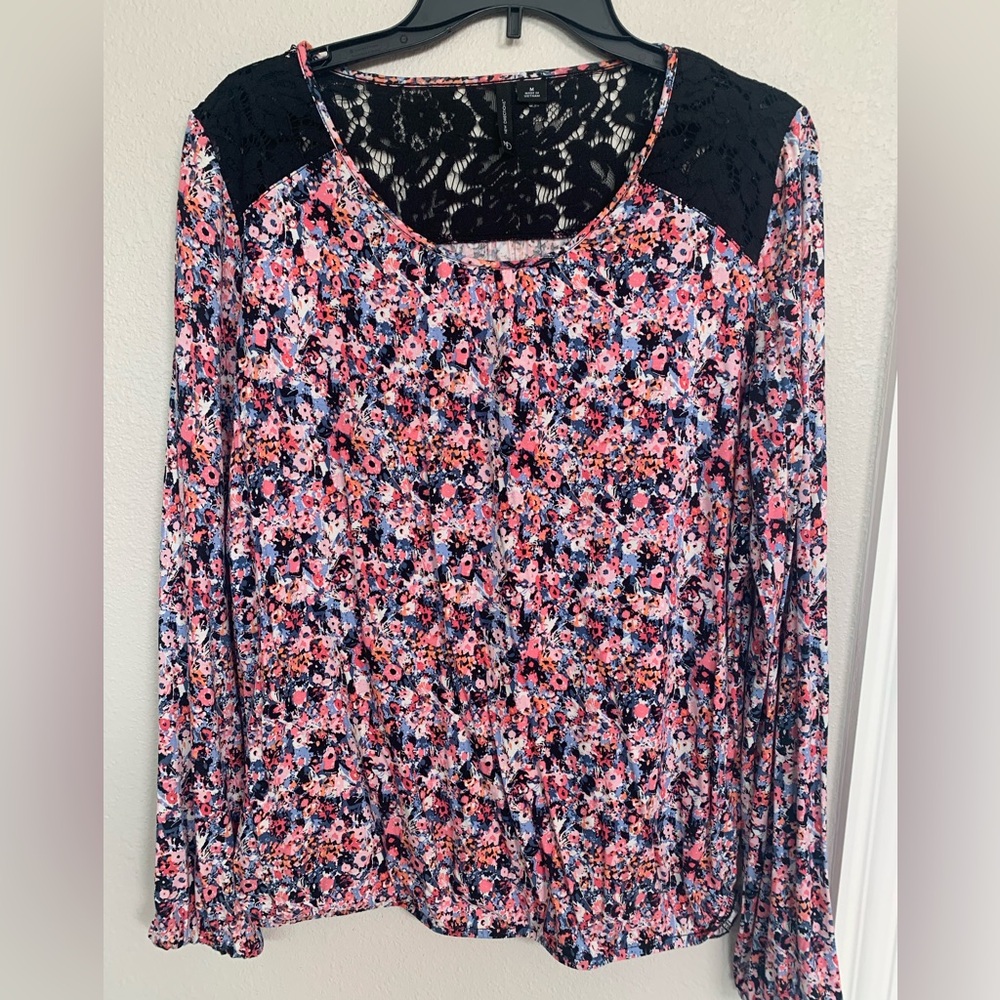 New Directions, Long sleeve shirt